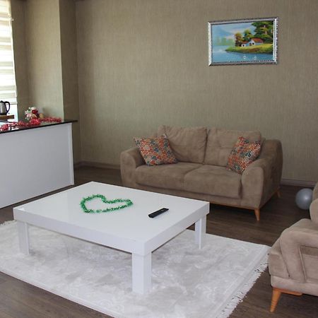 Grand Alin Otel Turhal Buitenkant foto